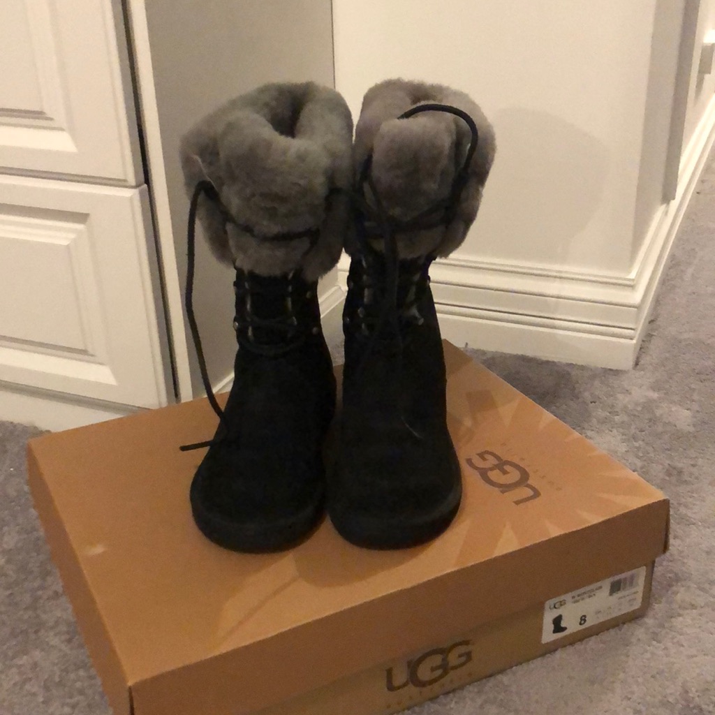 Ugg Montclair Boot